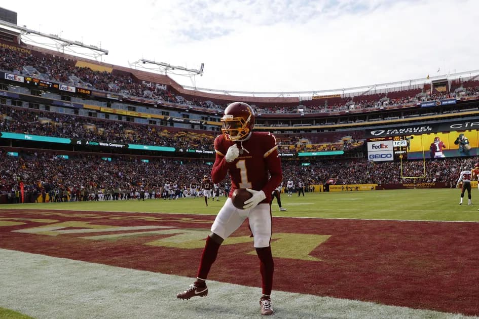 Best NFL player props for Week 11: Carter keeps going