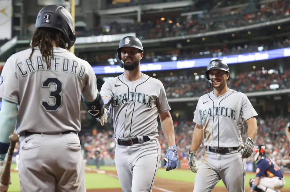 MLB Friday mega parlay (+850 odds) today 8/5: Seattle Mariners are a catch