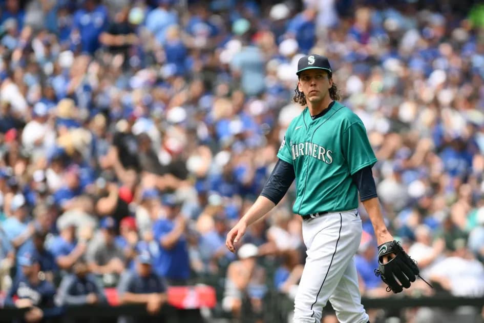 Best MLB player prop bets for today 8/16: Logan Gilbert outduels Paul Skenes