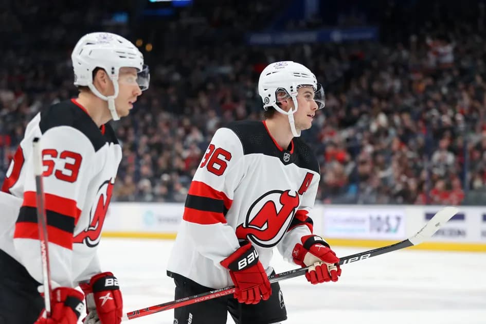 Best NHL Parlay Picks Today, Tuesday 12/19: 3-Leg Parlay at mega +839 odds -- Dealing with the Devils