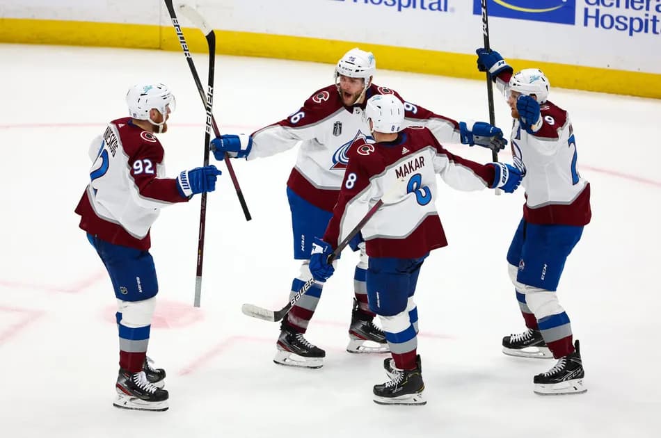 Best NHL prop bets for today, 4/26 - Devon Toews takes advantage