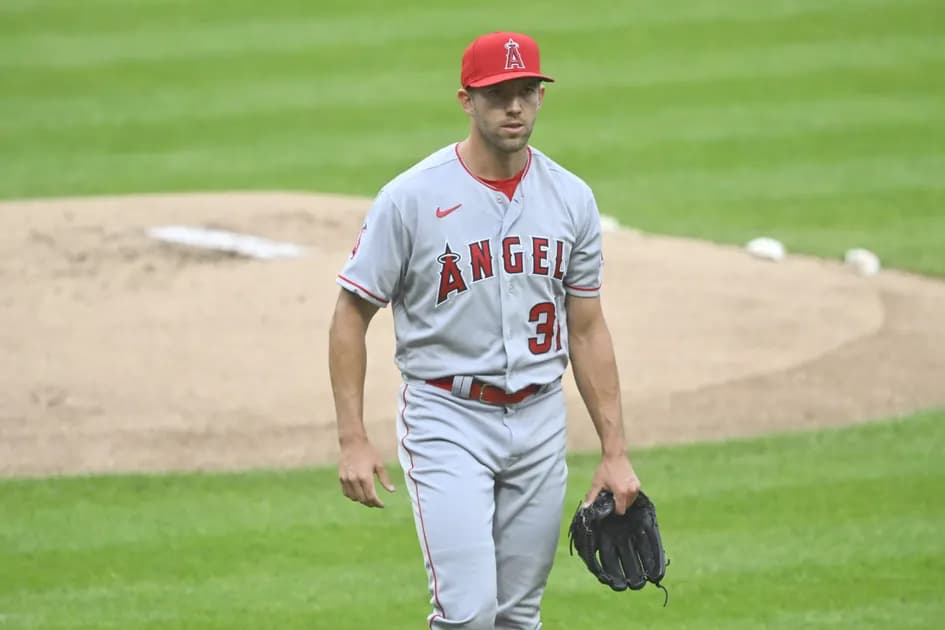 Best MLB prop bets for today, 8/29: Fading Tyler Anderson, Ken Waldichuk