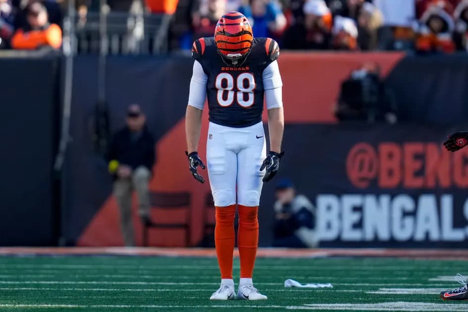 Cincinnati Bengals vs Baltimore Ravens Anytime Touchdown Scorer Predictions & Best Bets for NFL Thanksgiving TNF Week 13, featuring Mike Gesicki & Keaton Mitchell