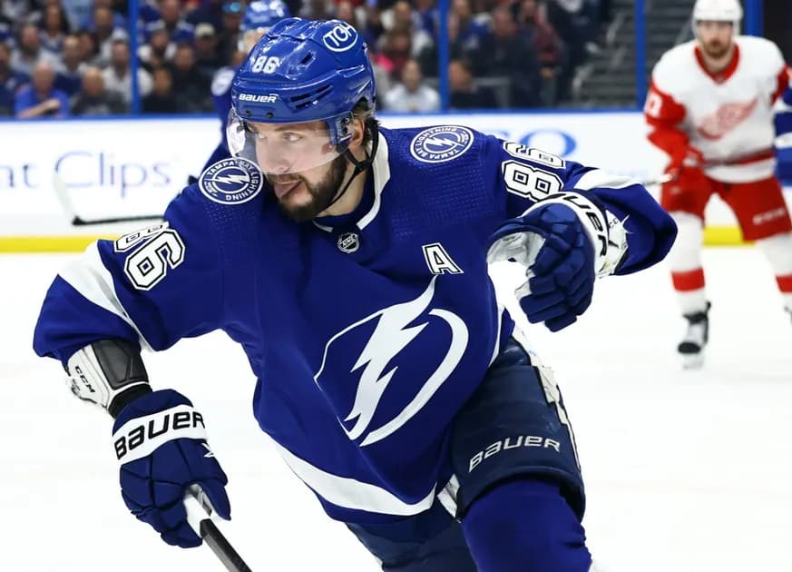 Best NHL prop bets for today, 12/8 - Nikita Kucherov comes alive