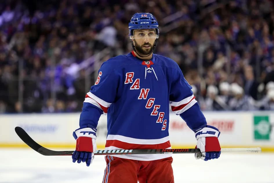 Best NHL prop bets for today, 3/11: Vincent Trocheck charges through Buffalo