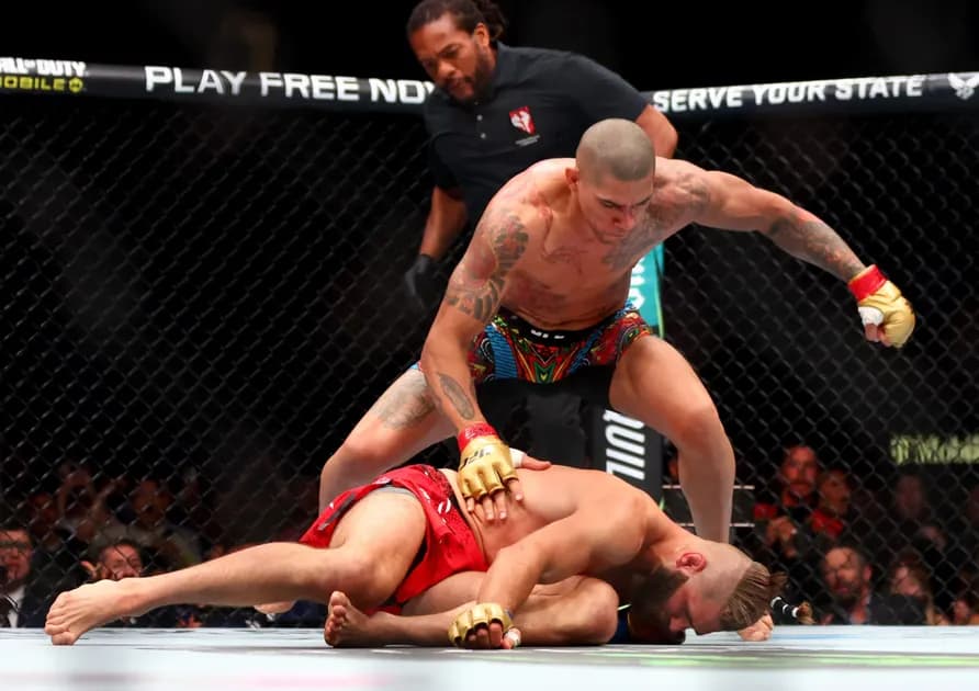 UFC 307 Predictions, Picks & Betting Odds ft. Alex Pereira vs. Khalil Rountree Jr: The Light Heavyweight Title Goes Multiple Rounds