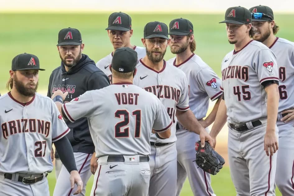 MLB Tuesday three-team mega parlay (+1593 odds): Diamondbacks keep rolling