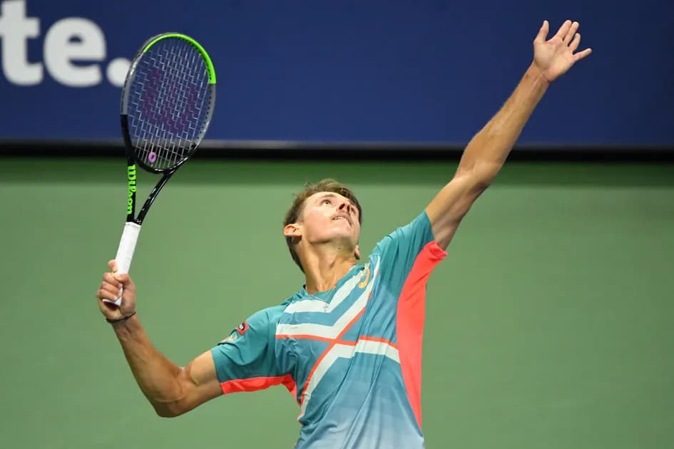 Australian Open tennis Day 8 predictions, picks & best bets: Alex de Minaur carrying Aussie hopes