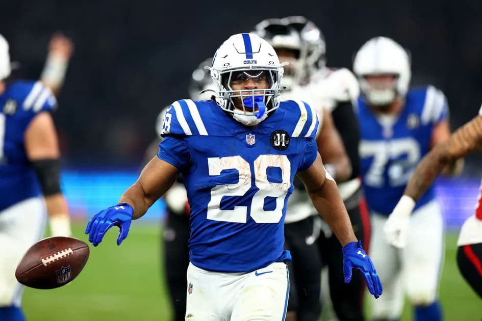 49ers vs Colts Player Props for Monday Night Football, Week 16, featuring Jonathan Taylor & Tyler Warren