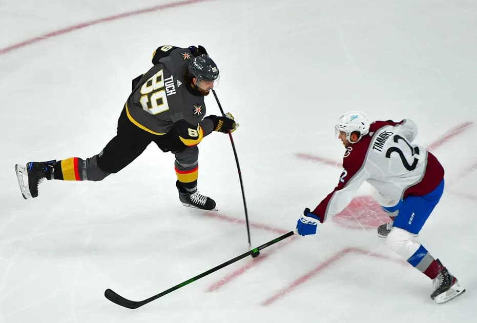 NHL Wednesday four-team mega parlay (+1706 odds): Vegas fights for division crown