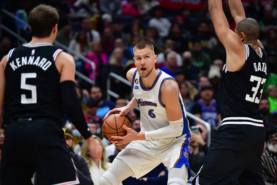 Best NBA player prop bets for Tuesday, 12/27: Kristaps Porzingis gets forced out of the paint