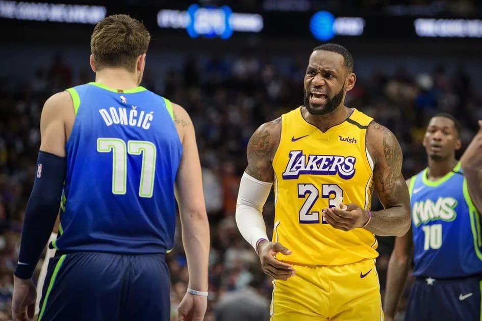 NBA playoff predictions: Lakers, Bucks will be too good