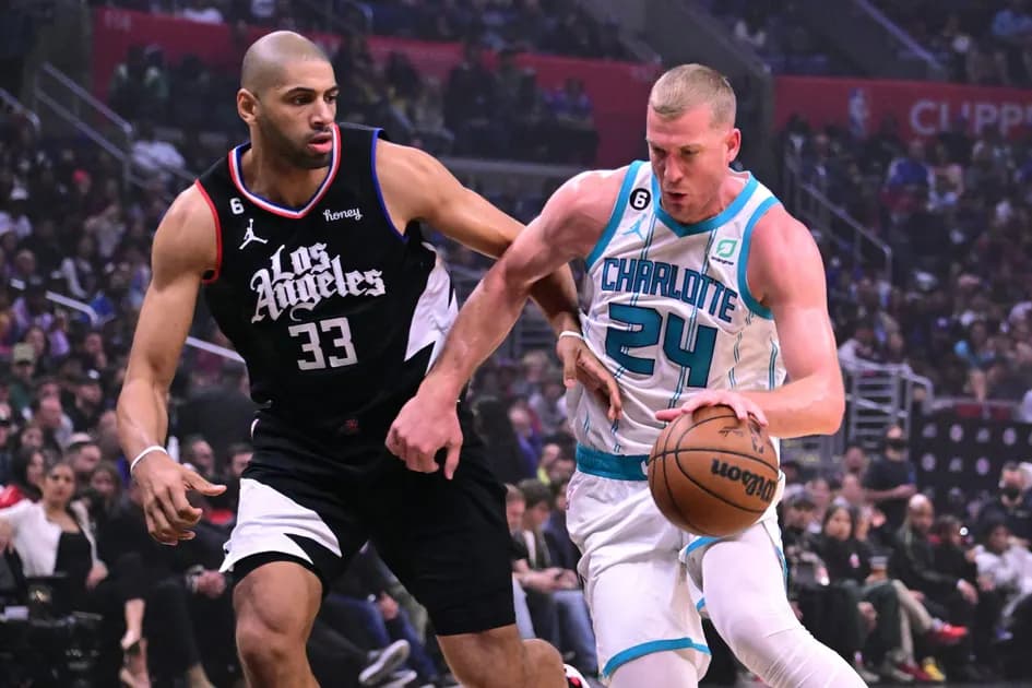 Best NBA player prop bets for today, 1/10: Mason Plumlee takes advantage of the Raptors