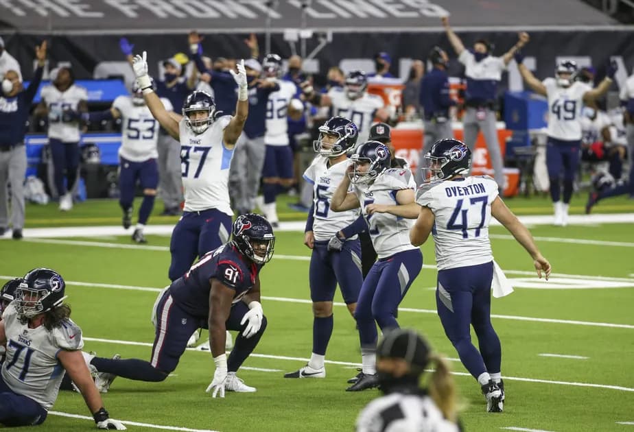 NFL Week 17 reaction: AFC playoffs set as Titans clinch in wild ending