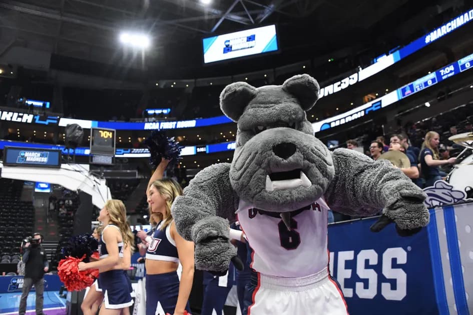 Bet $5, Win $150 If Gonazaga Beats Creighton!