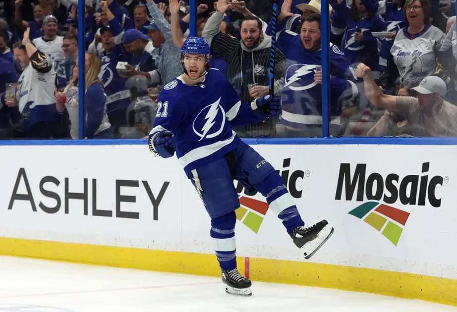 NHL Best Bets for Tuesday: Expert Hockey Predictions for Today's Games