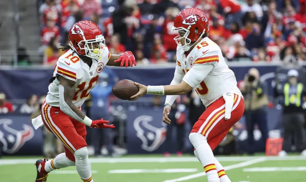 Caesars Super Bowl promotion good for $1,000: Eagles vs Chiefs