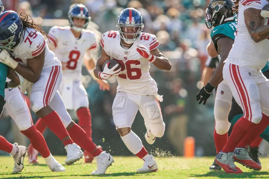 NFL TNF New York Giants vs Dallas Cowboys Same Game Parlay (+735 odds): Giants thankful for Saquon Barkley
