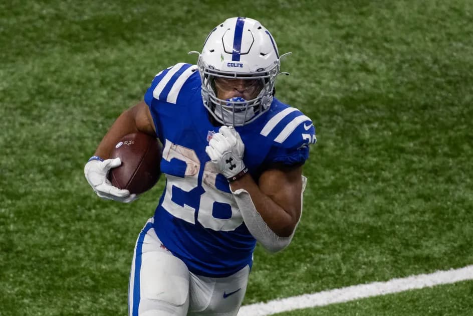 Best NFL player props for Indianapolis Colts vs Baltimore Ravens: Feed Taylor