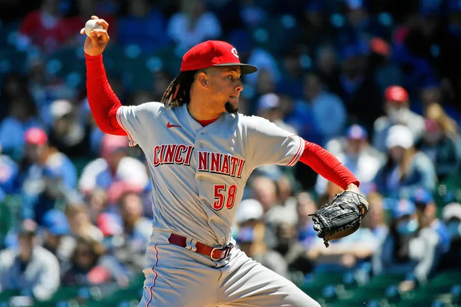 Best MLB player props for Thursday's slate: Castillo to struggle with Brewers