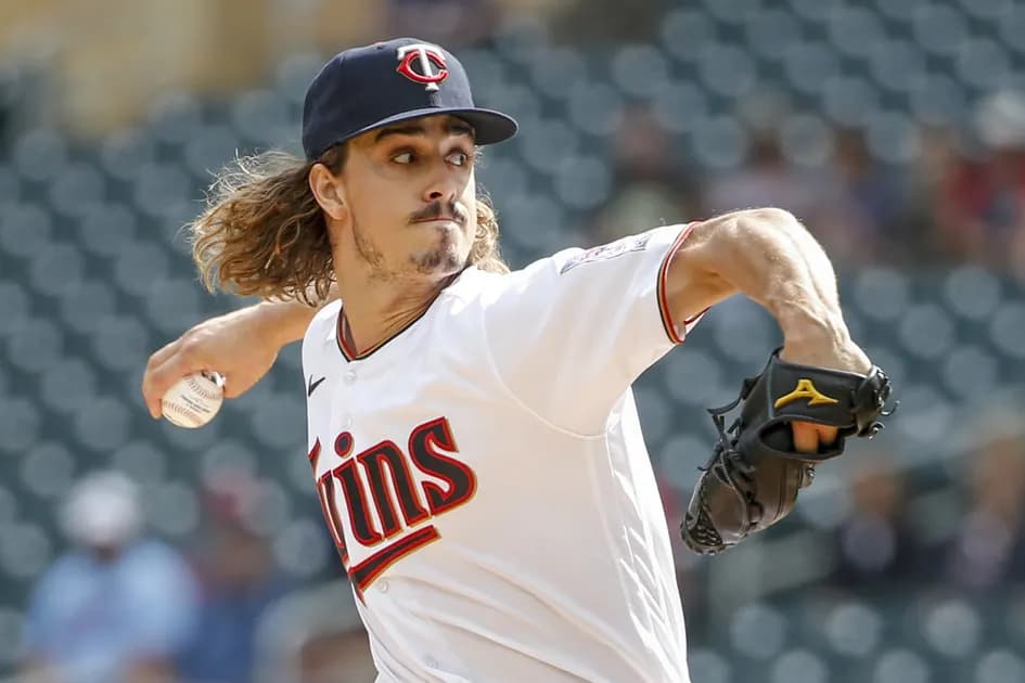 Best player prop for Wednesday's MLB slate: Ryan whiffs Cubs
