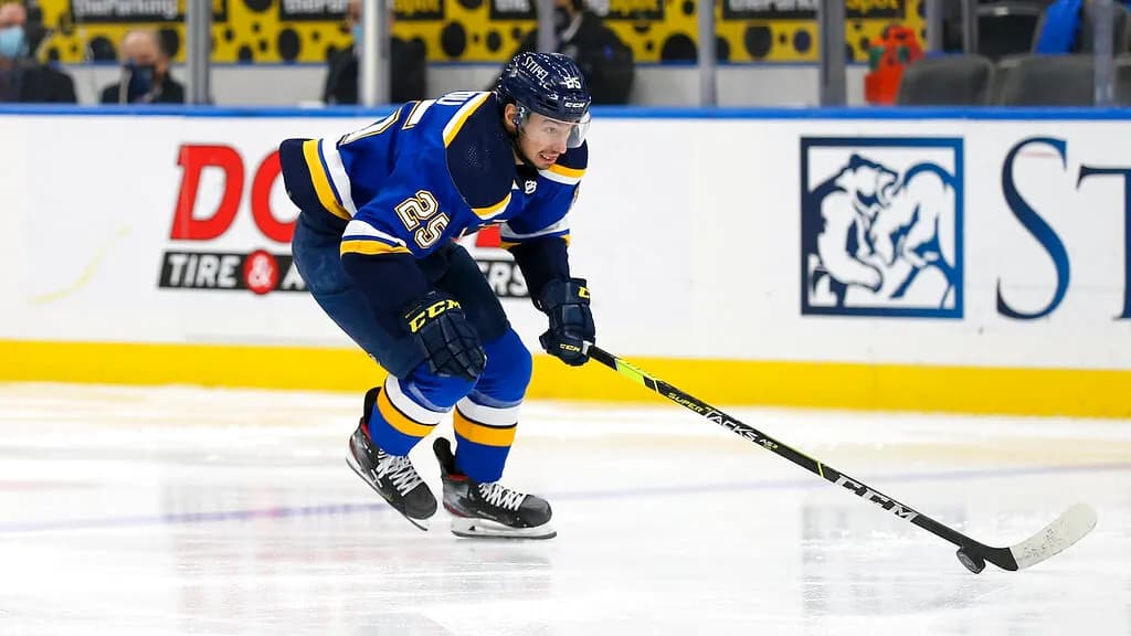 NHL Sunday mega parlay (+803 odds): Two overs and a puck line