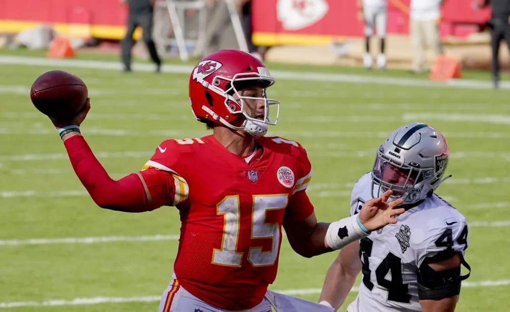 NFL betting guide: Expert Week 12 NFL picks, predictions, odds & best bets