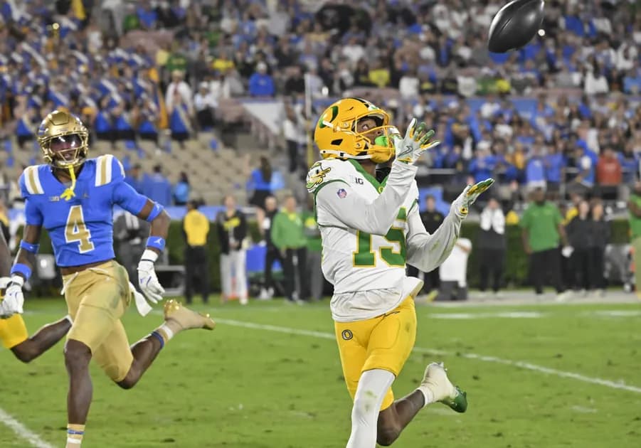 College Football Week 6: Michigan State Spartans vs Oregon Ducks Same Game Parlay: Tez Johnson finds the end zone at +300 odds