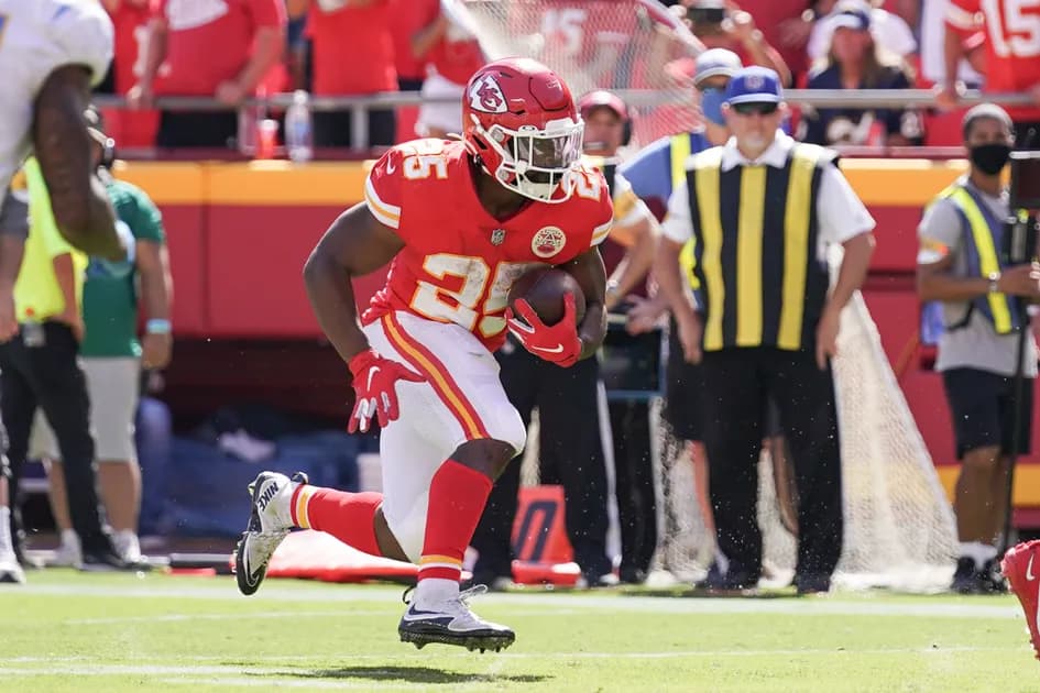 Daily public money update: Bettors backing Chiefs for TNF