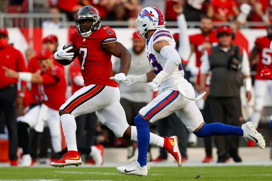 NFL Week 14 reaction: Two overtimes, two big wins for Bucs and 49ers