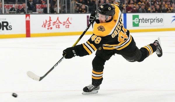 Saturday’s NHL three-team mega parlay (+1825 odds): Bruins look to ride rookie goalie