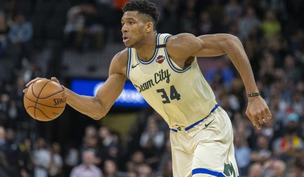 Warriors eyeing Giannis Antetokounmpo?