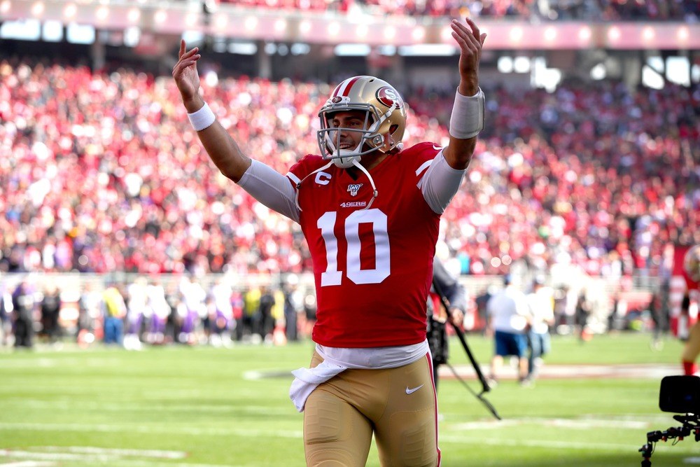 49ers Quarterback Jimmy Garoppolo getting the crowd pumped up.