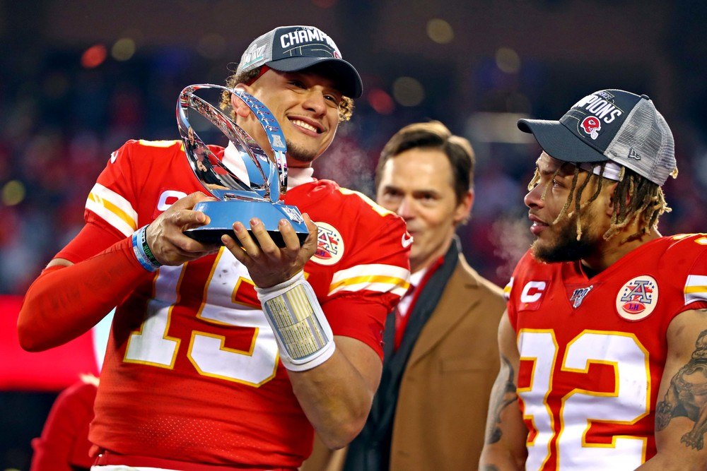 Patrick Mahomes of the Kansas City Chiefs celebrates the AFC title.