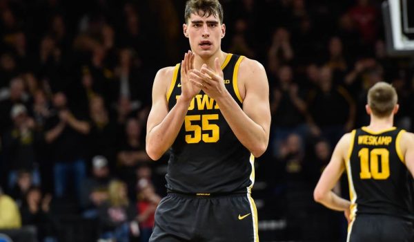 Iowa basketball March Madness odds, best bets, and season recap