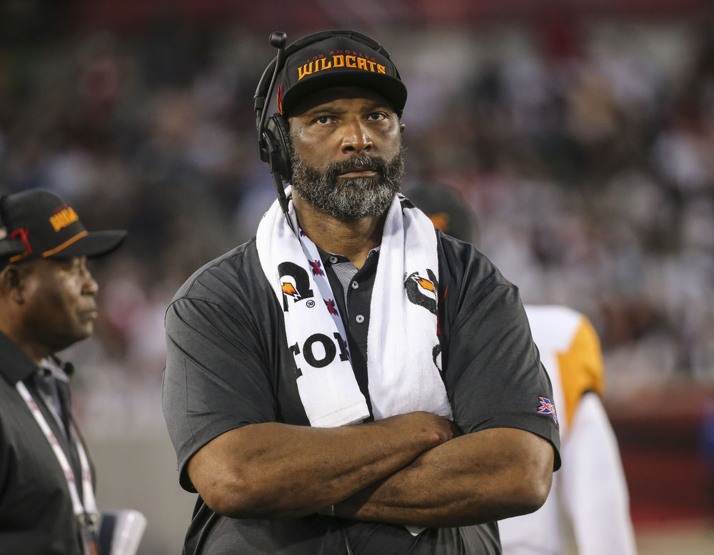 Winston Moss coaching for the LA Wildcats