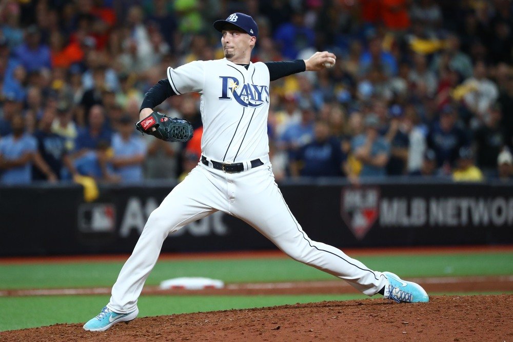 Pitcher Blake Snell warming up