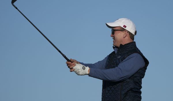 Woods, Mickelson, Brady, Manning planning televised golf event