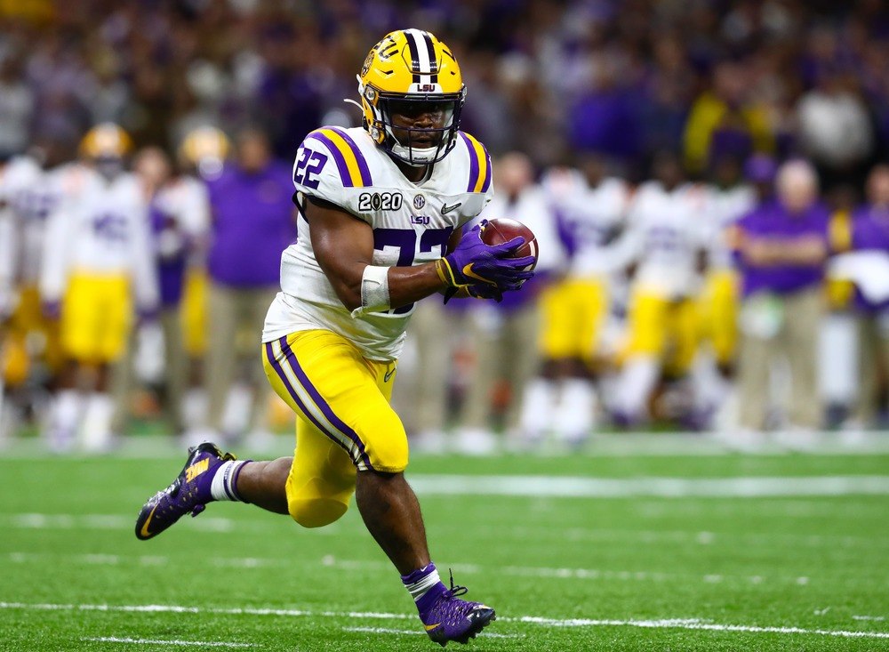 LSU running back Clyde Edwards-Helaire rushes in the national championship game
