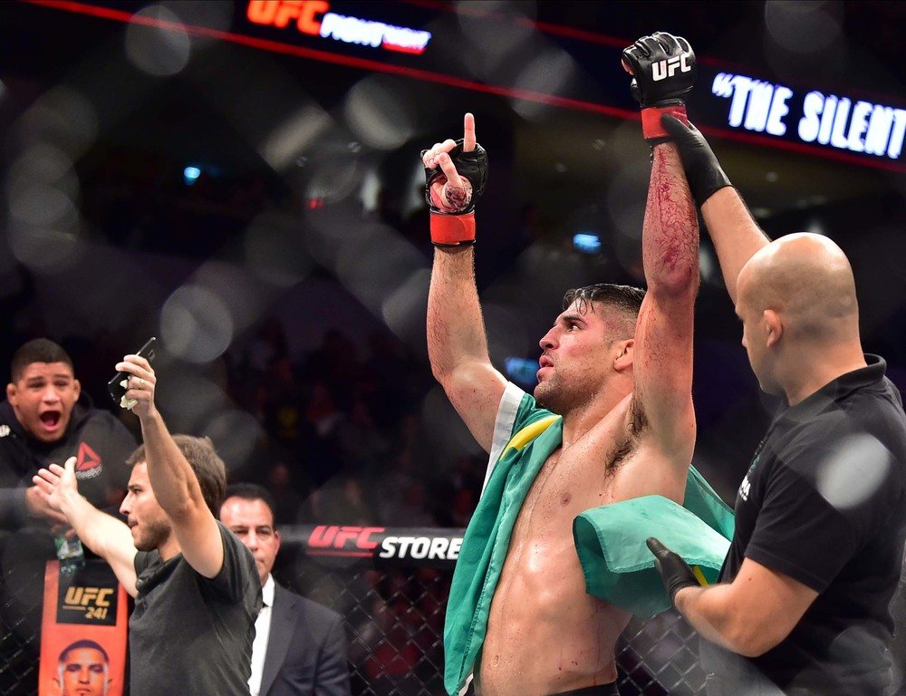 Vicente Luque being named the winner at UFC Fight Night: Montevideo