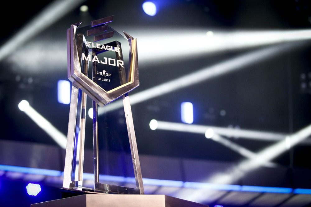 The Summer is heating up in CS:GO with plenty of Major Trophies on the line