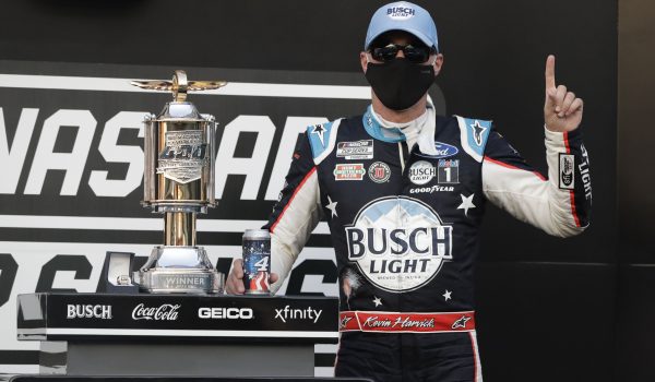 NASCAR: Power rankings: Kevin Harvick surges to the top