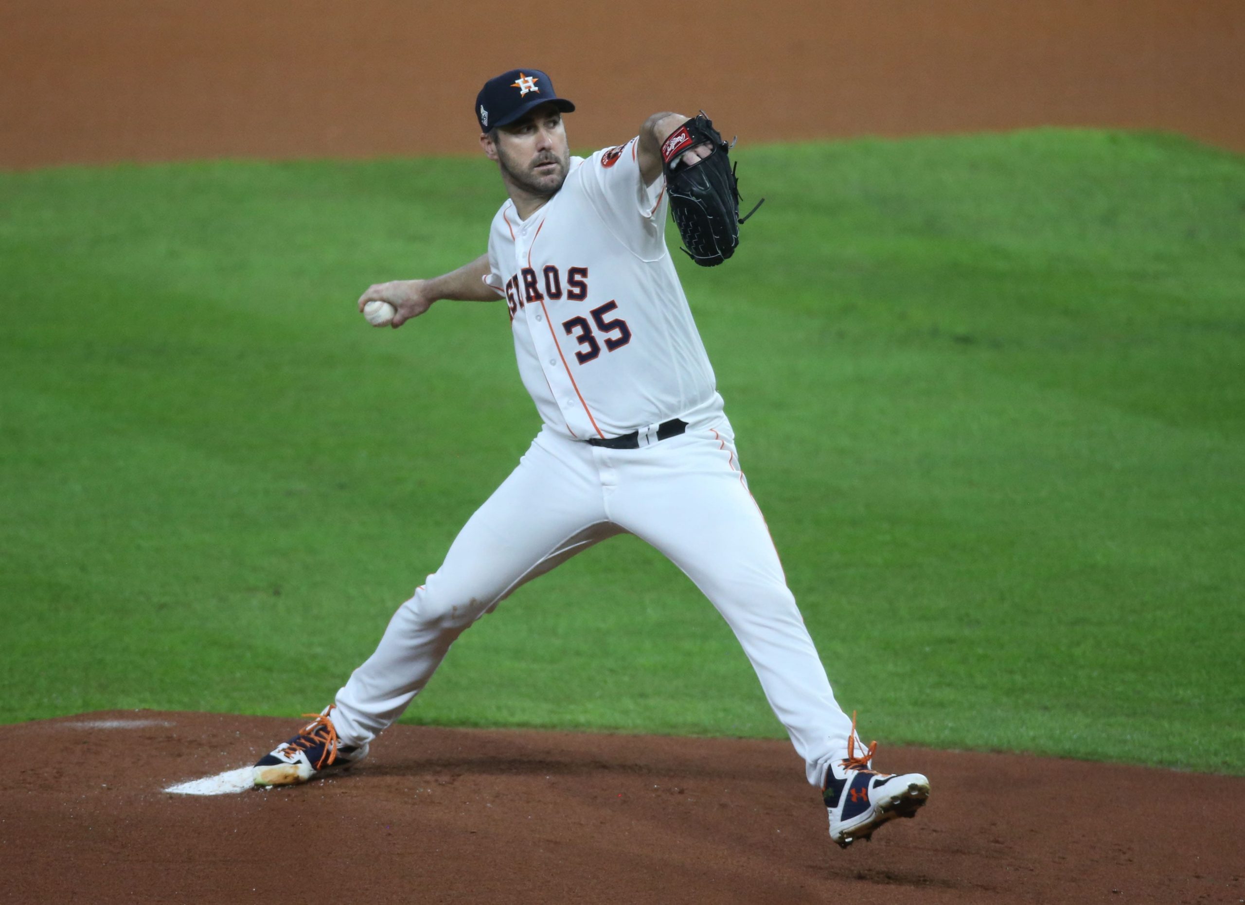 Justin Verlander of the Houston Astros throws a pitch during the World Series.