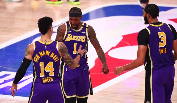 Bet $1, Win $100 if Lakers or Heat Hit a 3-Pointer!
