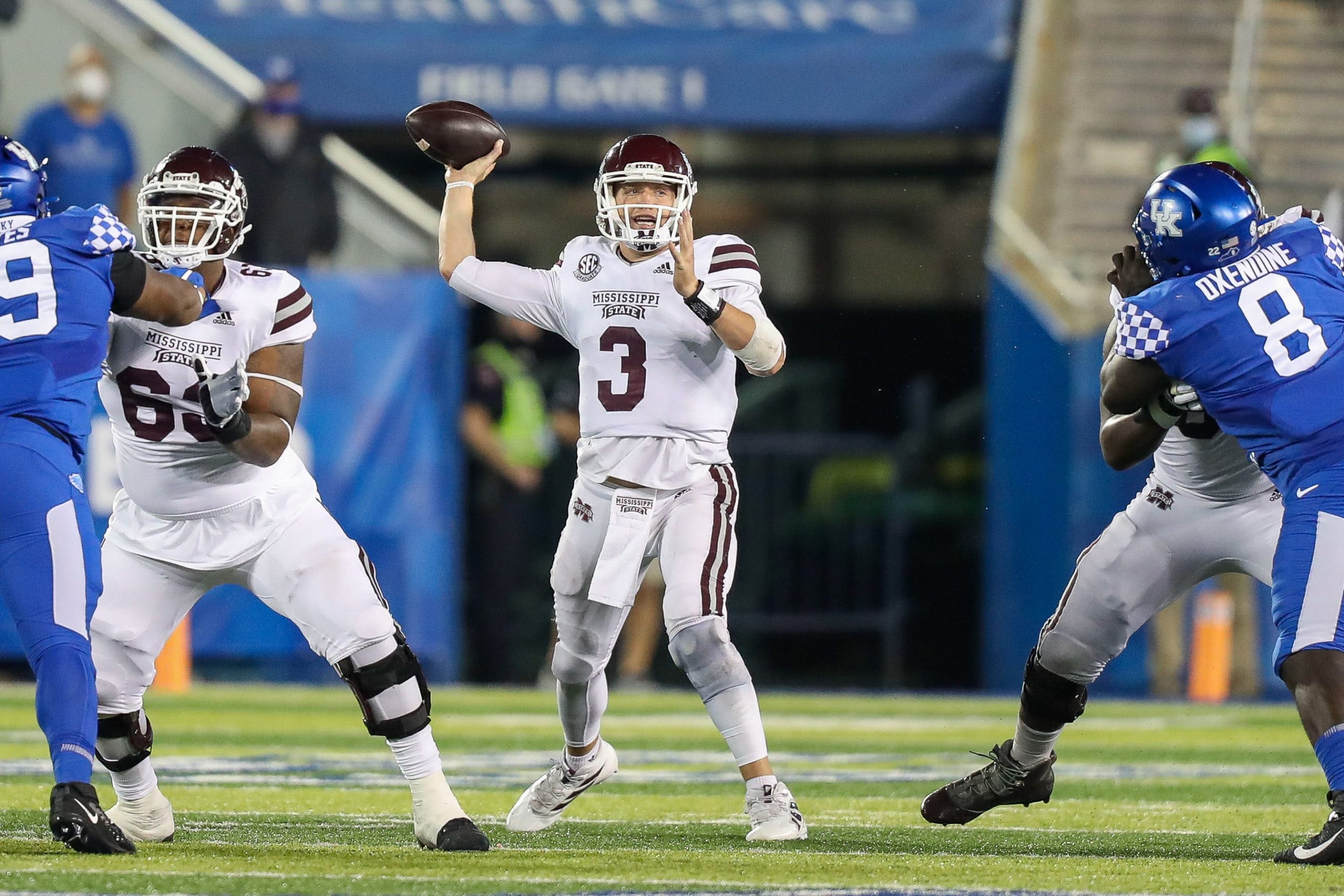 college football moneyline