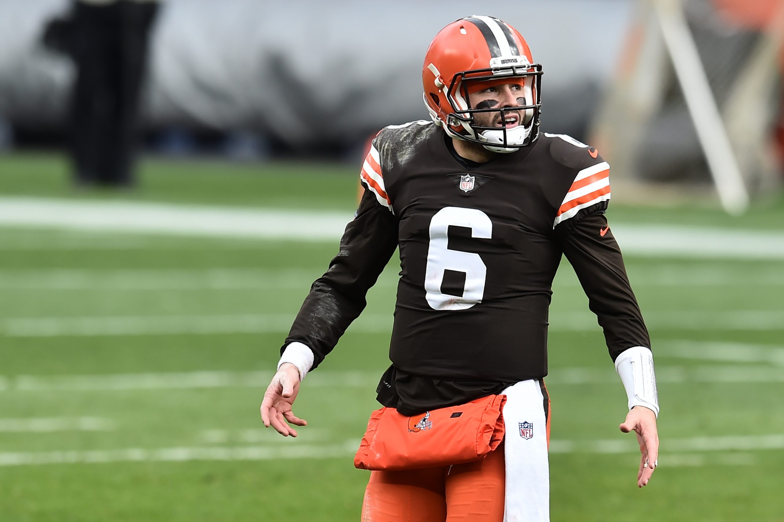 Cleveland Browns quarterback Baker Mayfield walks off field during loss to Las Vegas Raiders