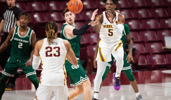 College basketball Saturday 5-team mega odds parlay (+7619)