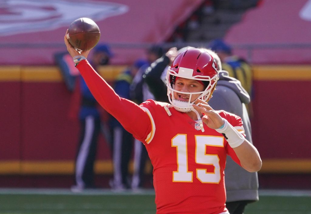 Patrick Mahomes, Kansas City Chiefs quarterback warming up before Week 16 against the Atlanta Falcons