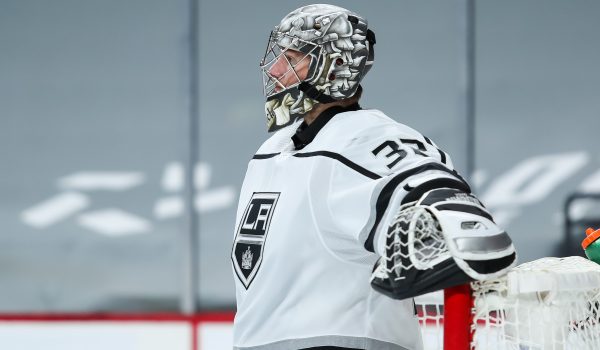 NHL Tuesday three-team mega parlay (+3388 odds): Alt puck line payday