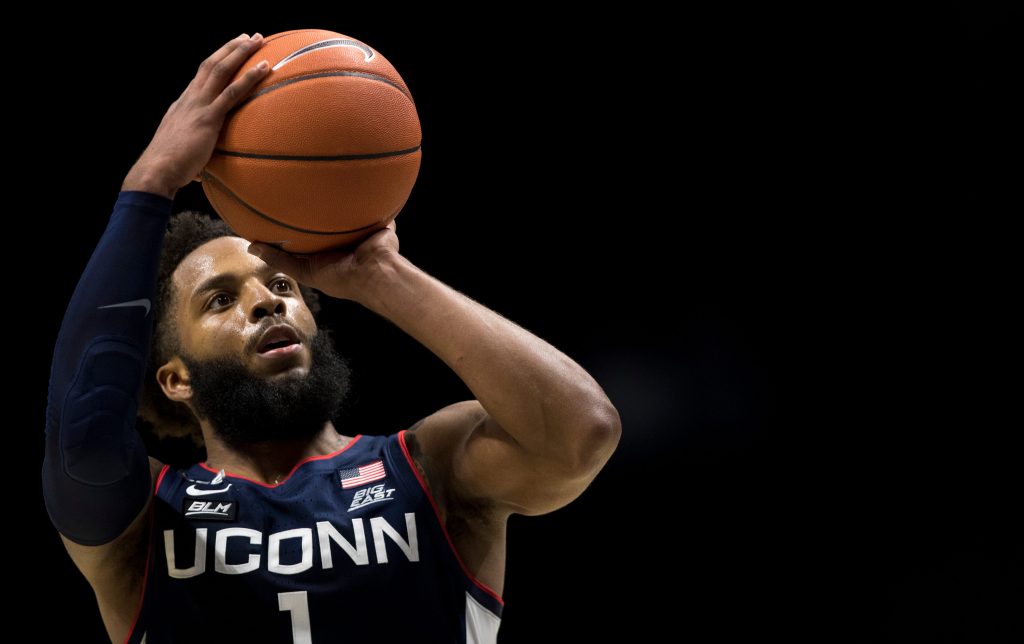 RJ Cole of the UConn Huskies